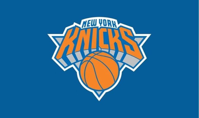 记者吐槽：尼克斯输球不赖裁判，但这个回合不吹太扯淡了