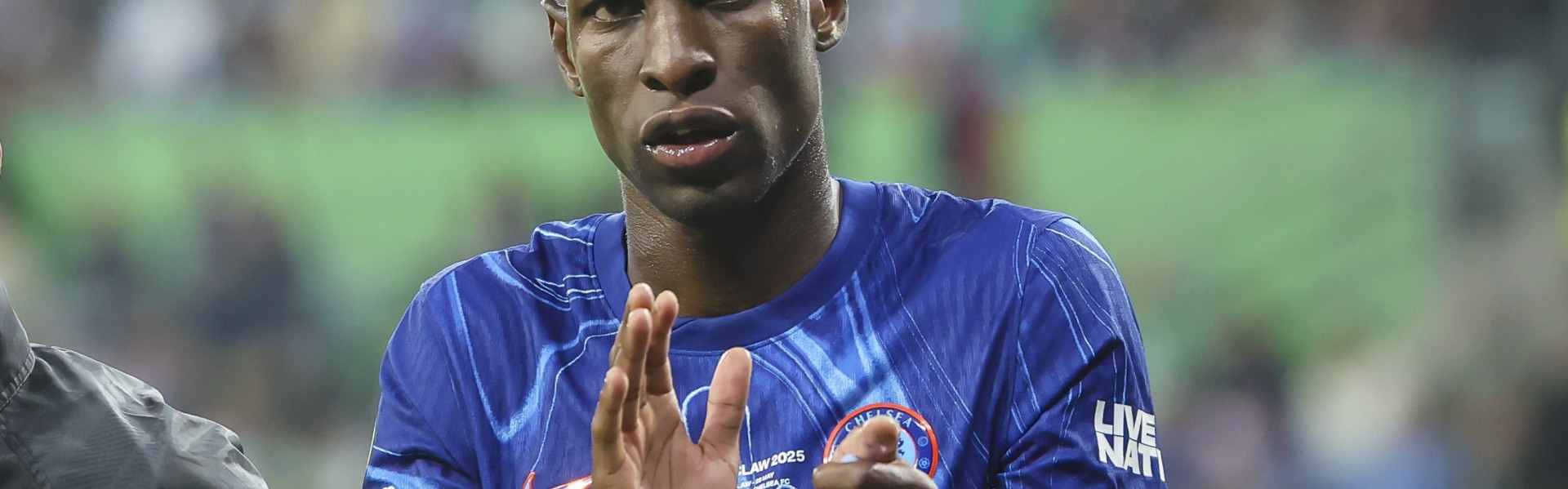 切尔西要求杰克逊自德国返伦敦，转会谈判陷入停滞