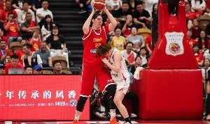 宫鲁鸣：想用和日本比赛适应快速节奏 亚洲杯能真刀真枪争好成绩