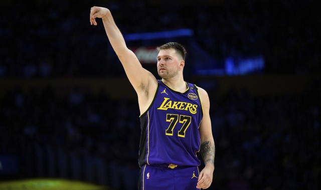 魔术师：东契奇必须明白这里不是达拉斯 他应该自觉保持身体状态