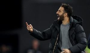 开云体育下载-阿莫林：我知道现在曼联表现不好，但还有机会让这个赛季变得特别